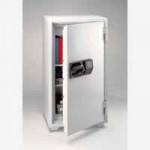 SENTRY OFF/COMM 162LIT ELECT/LOCK SAFE.