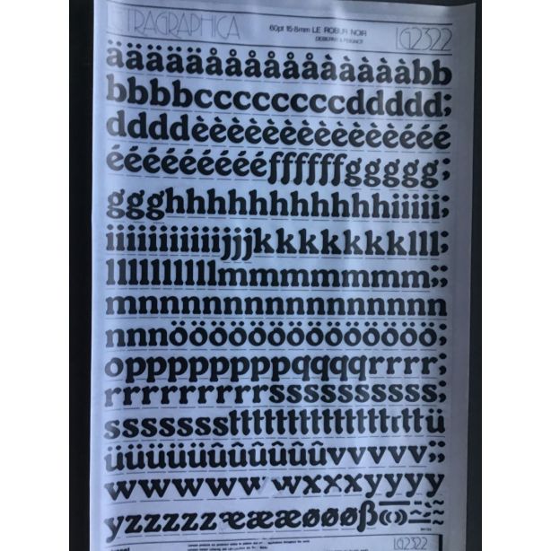 Letraset Letragraphica 2322 60pt. Le Robur Noir 15.8mm Lower Case