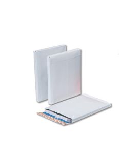 C4 White Gusset Envelopes 120gsm Peel and Seal, Pack of 100